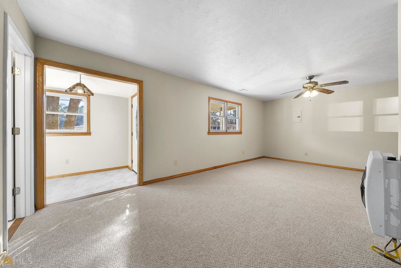 608 Mcpherson St - Photo 5 of 30