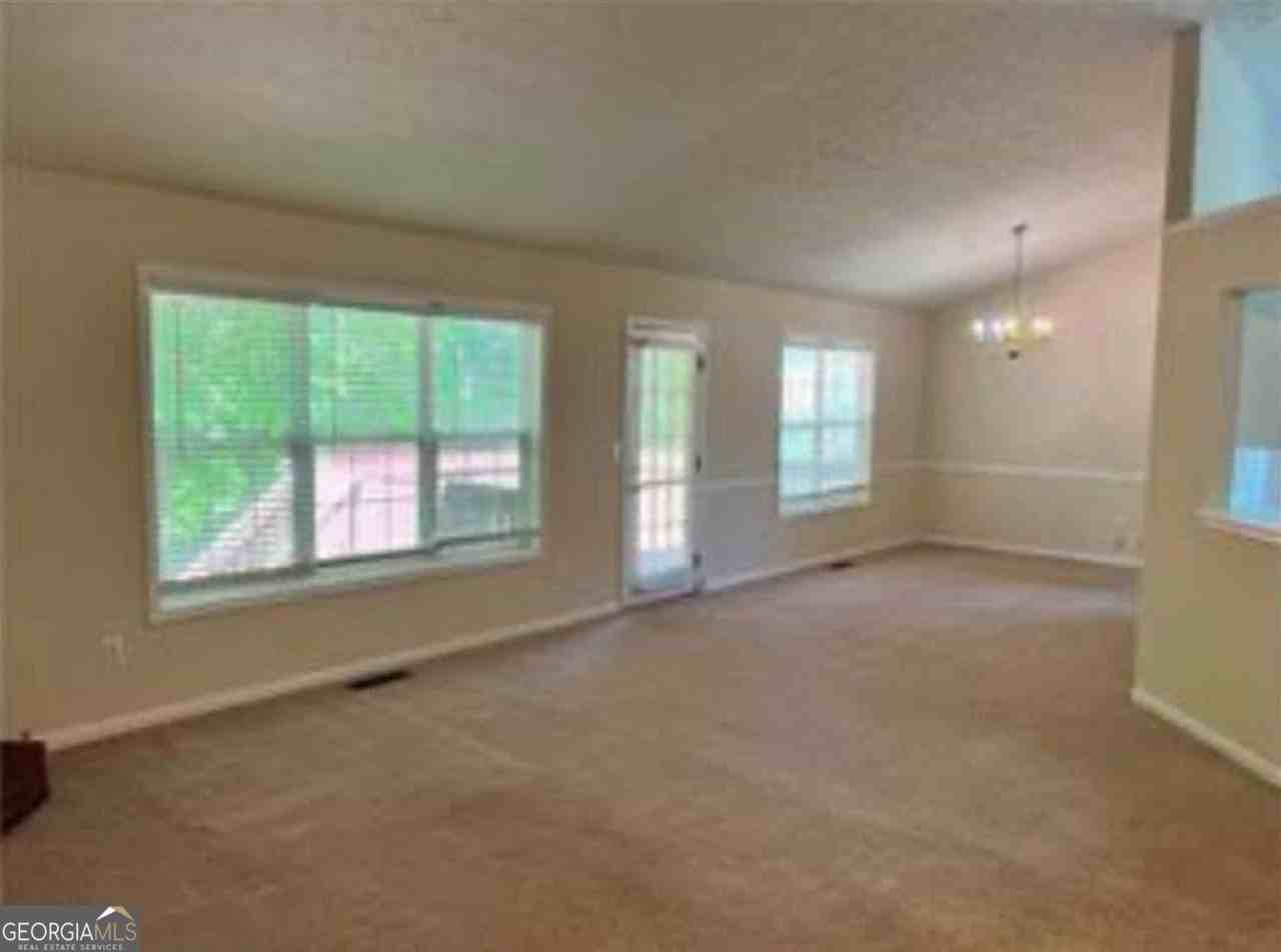 3305 Chandon Ln - Photo 3 of 4