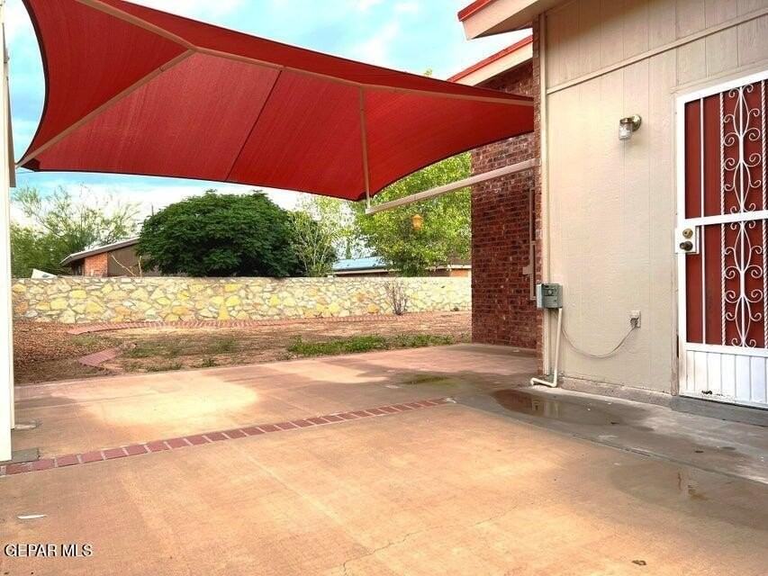 425 Von Bargen Dr - Photo 4 of 23