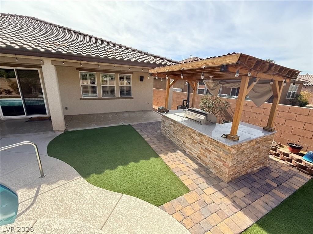 364 Moon Aura Ave - Photo 5 of 32