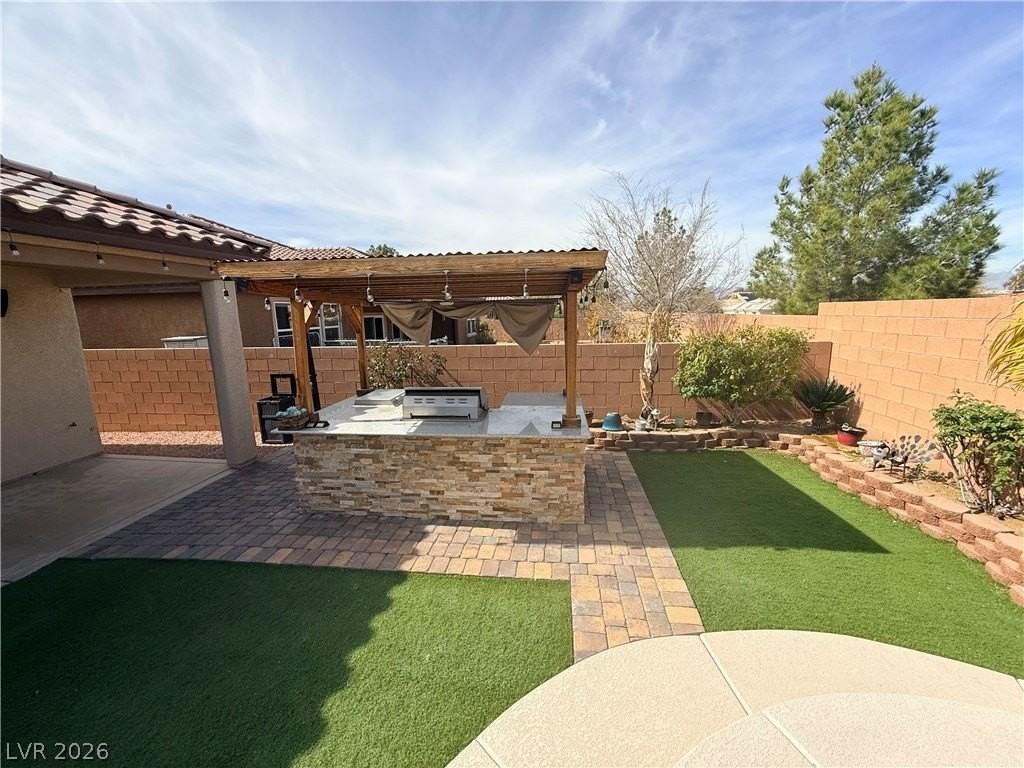 364 Moon Aura Ave - Photo 6 of 32