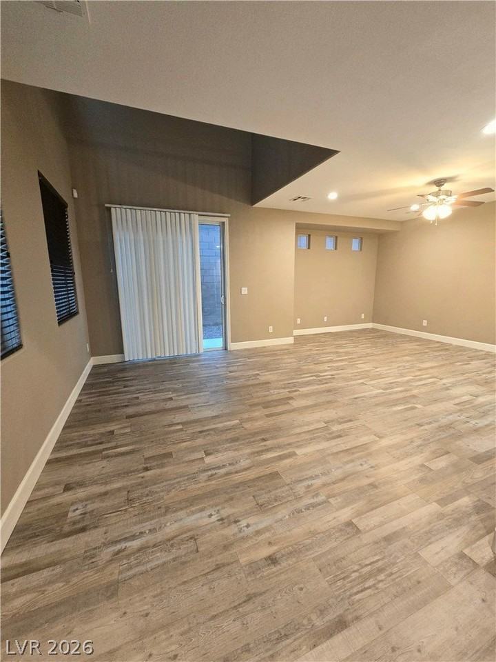 9313 Night Mesa St - Photo 6 of 50