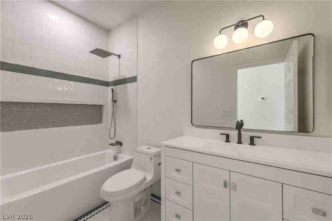 1500 Country Hollow Dr - Photo 4 of 46