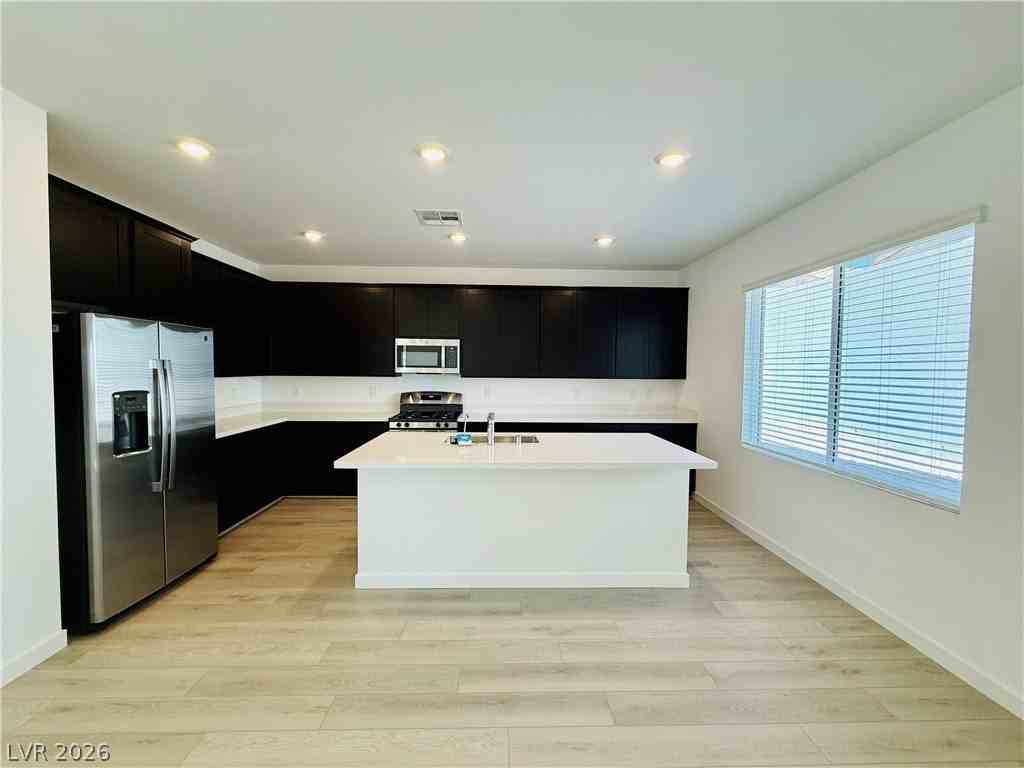 8388 Caldera Hills Ave - Photo 7 of 50