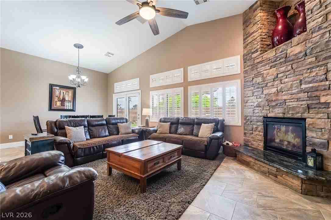 5581 Exotic Rosette Ave - Photo 5 of 48