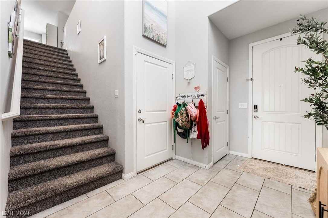 7438 Ardenno St - Photo 5 of 45