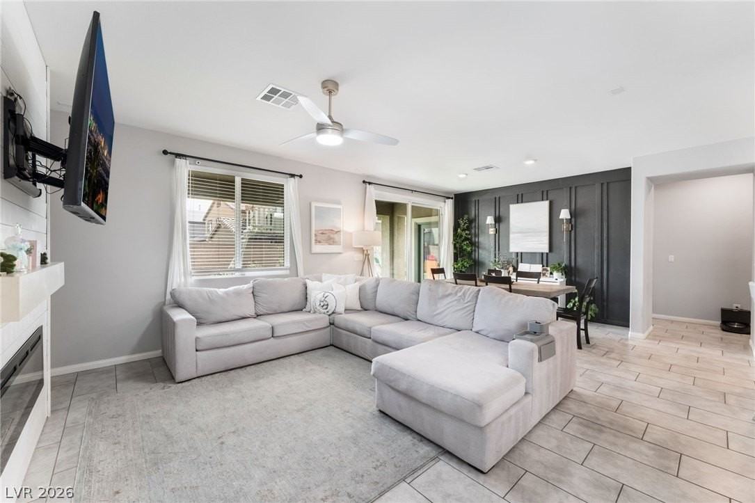 7438 Ardenno St - Photo 7 of 45