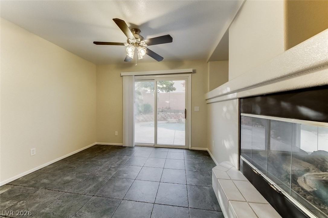 7553 Treasure Chest St - Photo 6 of 29