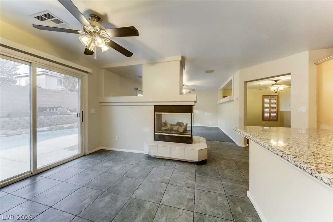 7553 Treasure Chest St - Photo 7 of 29