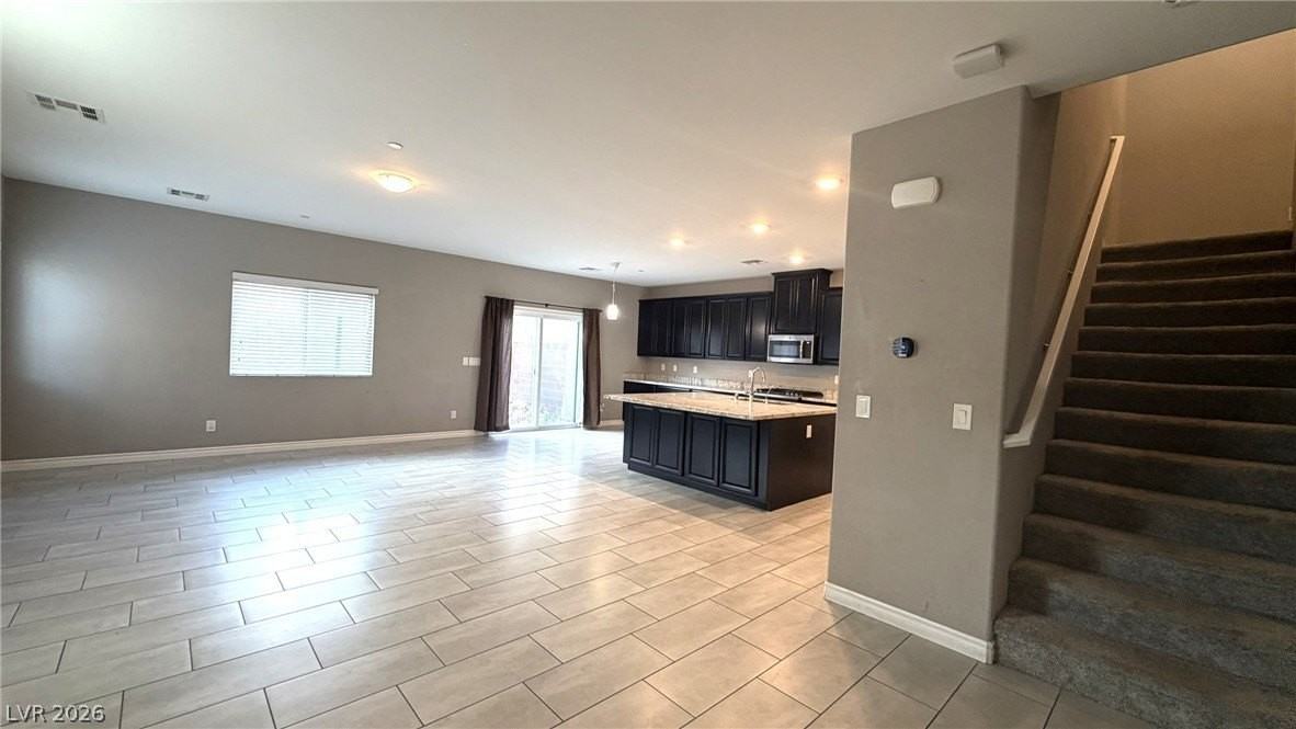 6943 Denio Island St - Photo 5 of 32