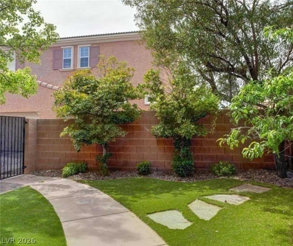 10616 Olympic Pine Dr - Photo 3 of 28