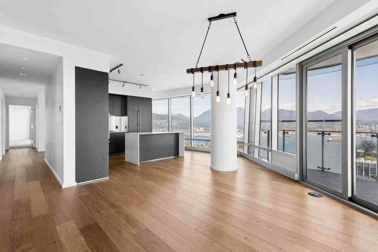 1151 Trump Vancouver Res #6105 - Photo 2 of 10