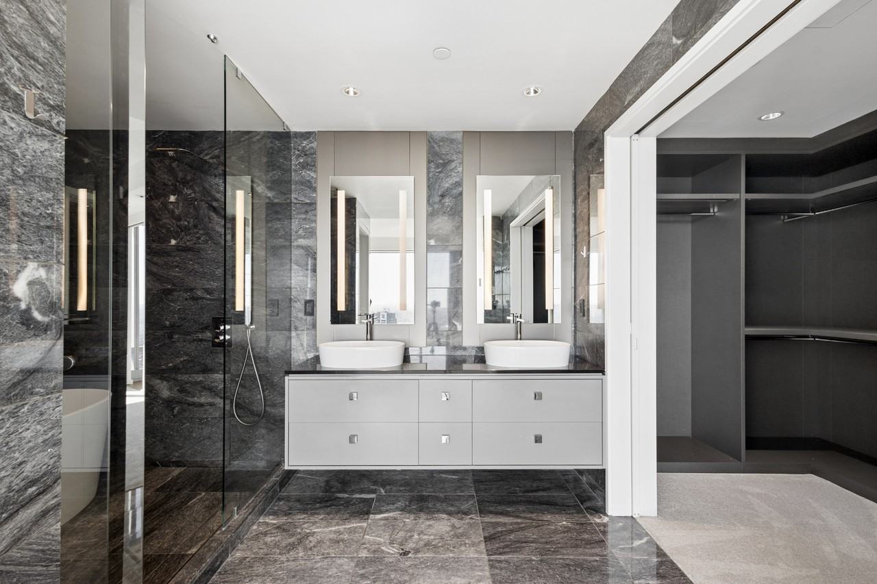 1151 Trump Vancouver Res #6105 - Photo 6 of 10