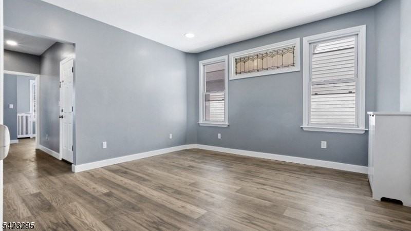 19 Newfield St - Photo 2 of 11