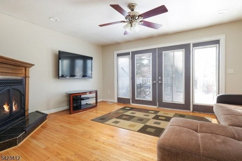 1617 Westover Rd - Photo 6 of 22