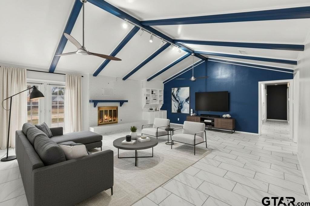 811 Trenton Dr - Photo 2 of 37