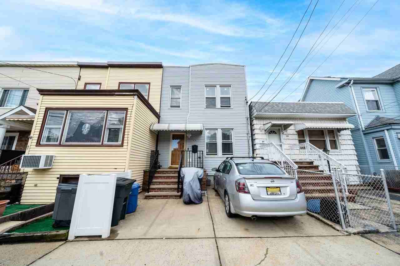 67A Columbia Ave - Photo 2 of 27