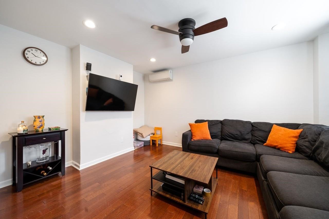 67A Columbia Ave - Photo 5 of 27