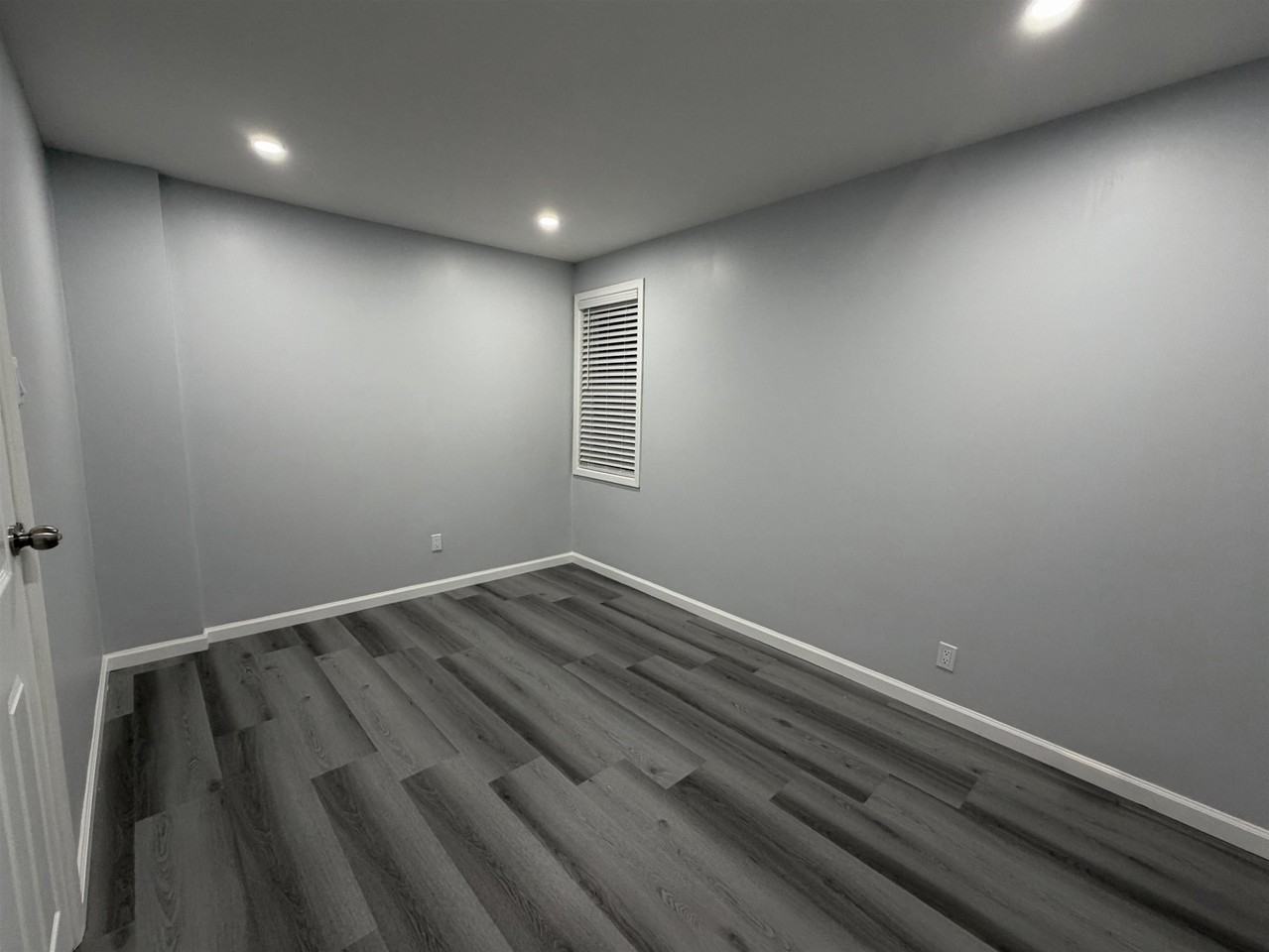 528 Kennedy Blvd #1 - Photo 3 of 10