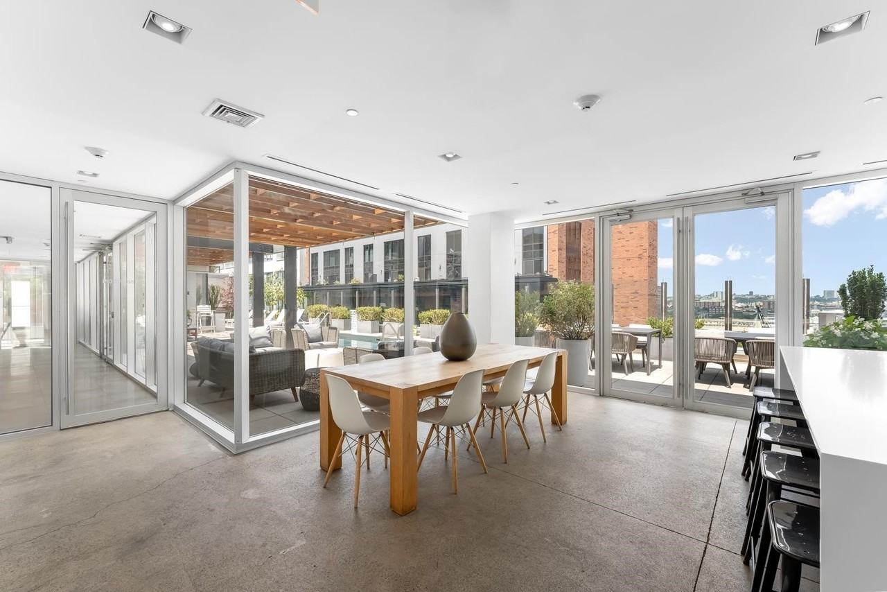 148 1st St #1006 - Photo 6 of 18