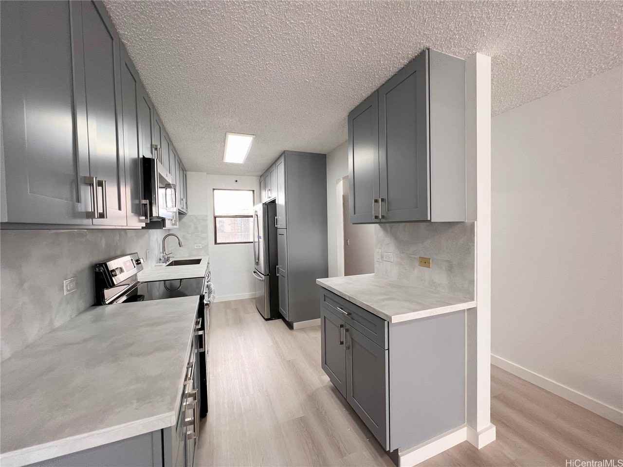 98-487 Koauka Loop Apt B1803 - Photo 3 of 24