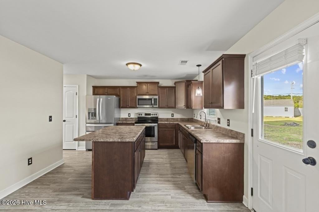 707 Pandion Ct - Photo 7 of 25