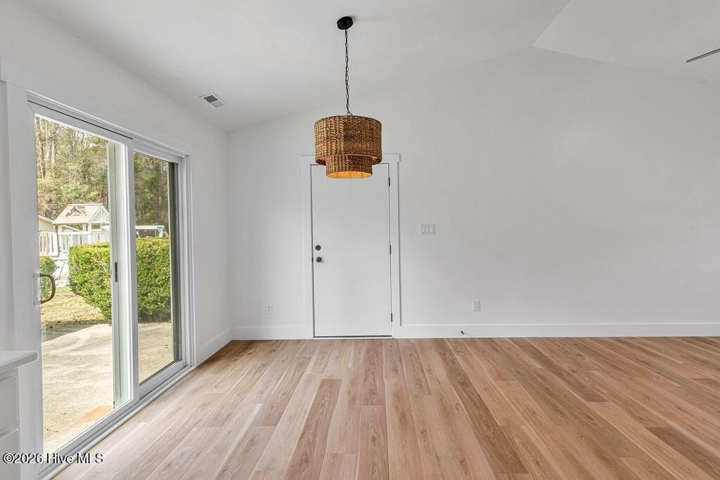 374 Union Chapel Church Rd - Photo 7 of 31