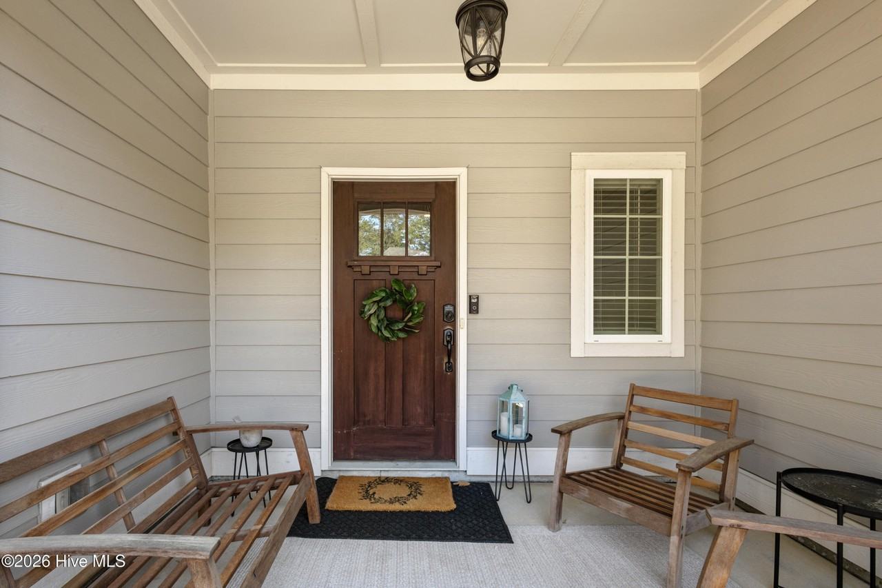 495 Legacy Lakes Way - Photo 2 of 50