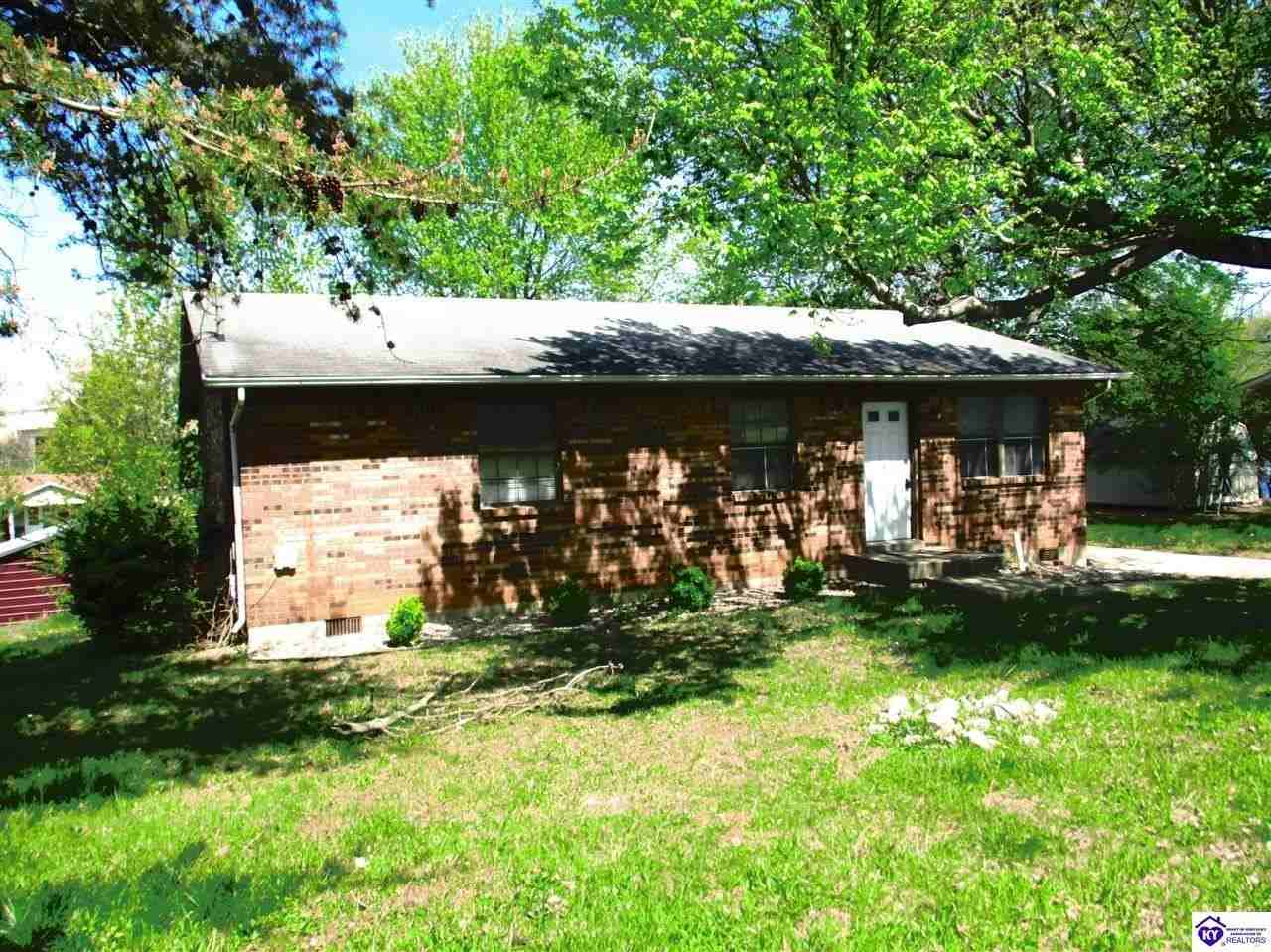 314 Crossgate Rd - Photo 2 of 16