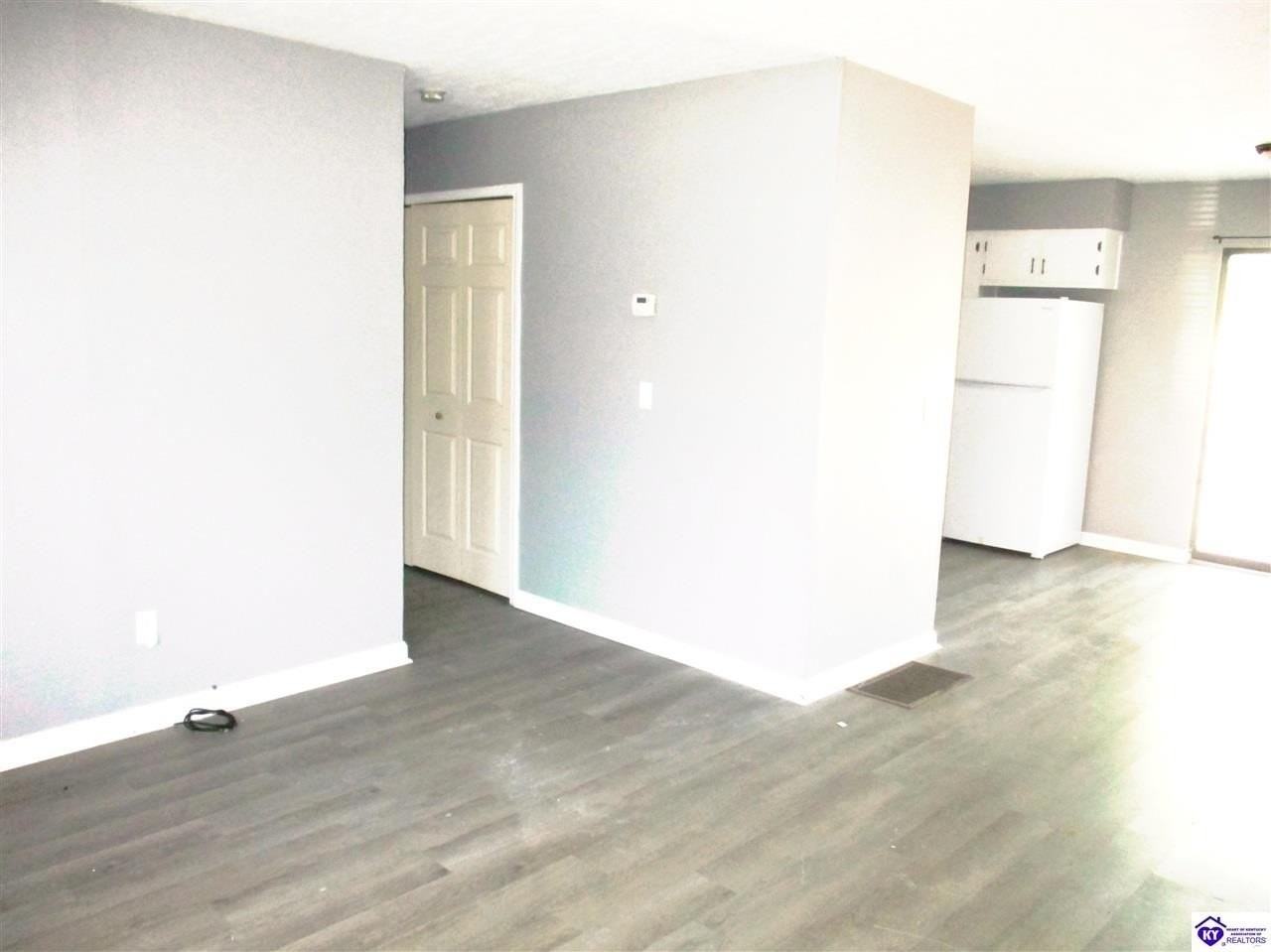 314 Crossgate Rd - Photo 7 of 16