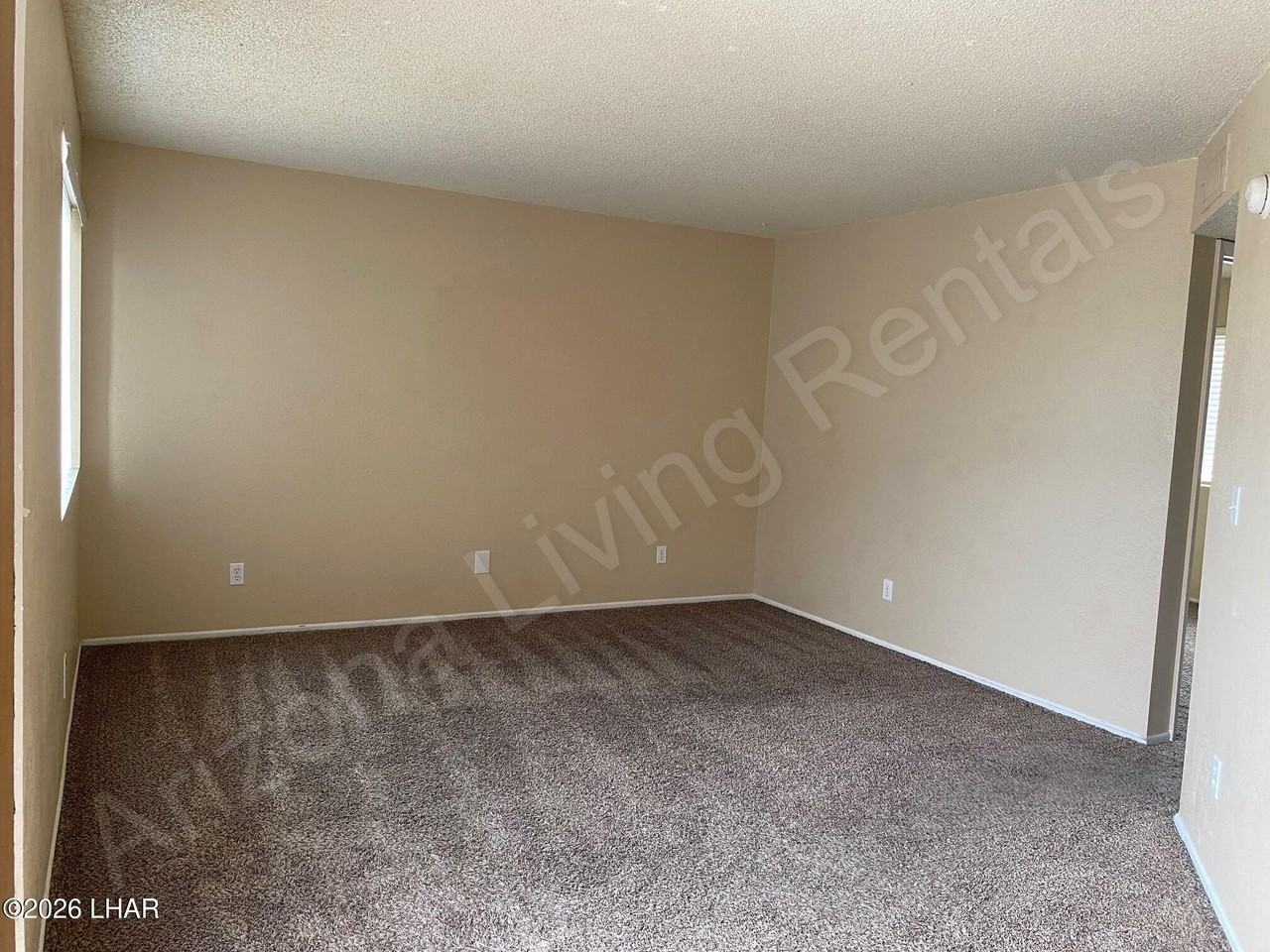 2690 Mcculloch Blvd N Apt 1 - Photo 4 of 10