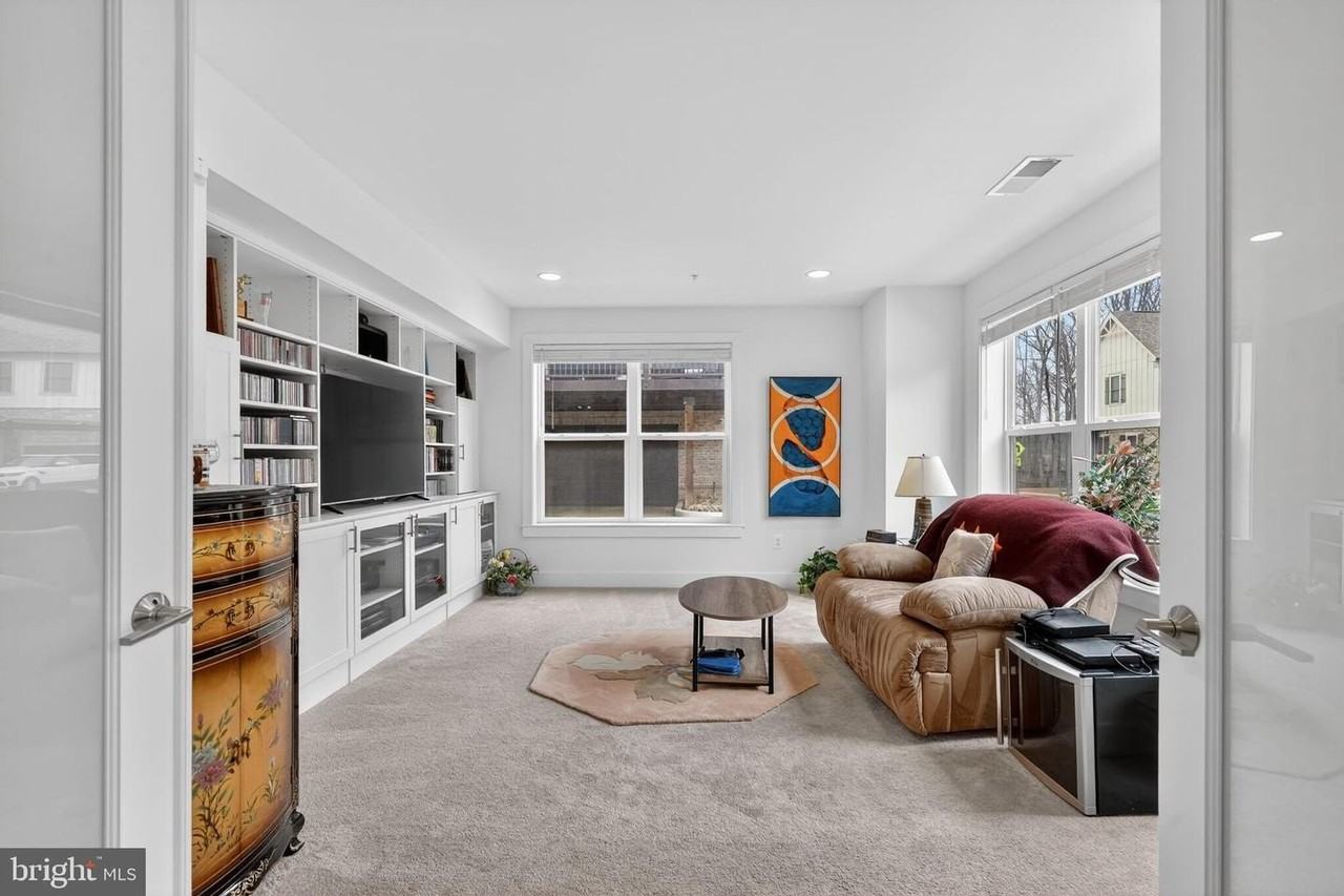 3248 Royal Fern Pl - Photo 3 of 28