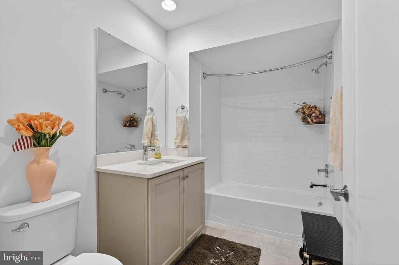 3248 Royal Fern Pl - Photo 4 of 28