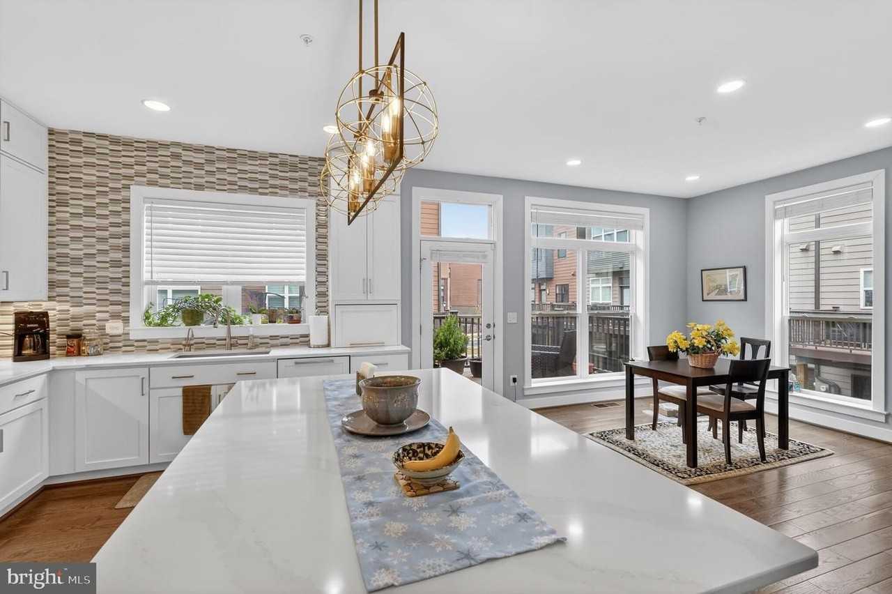 3248 Royal Fern Pl - Photo 7 of 28