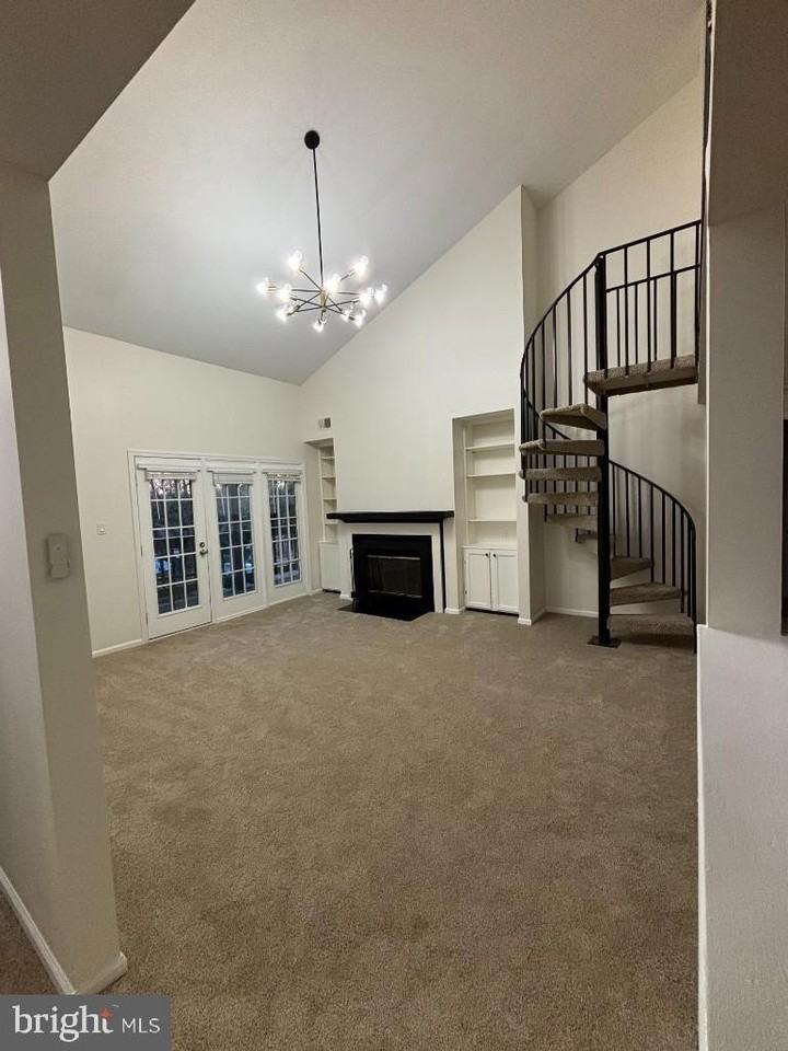 20661 Shadyside Way - Photo 3 of 21