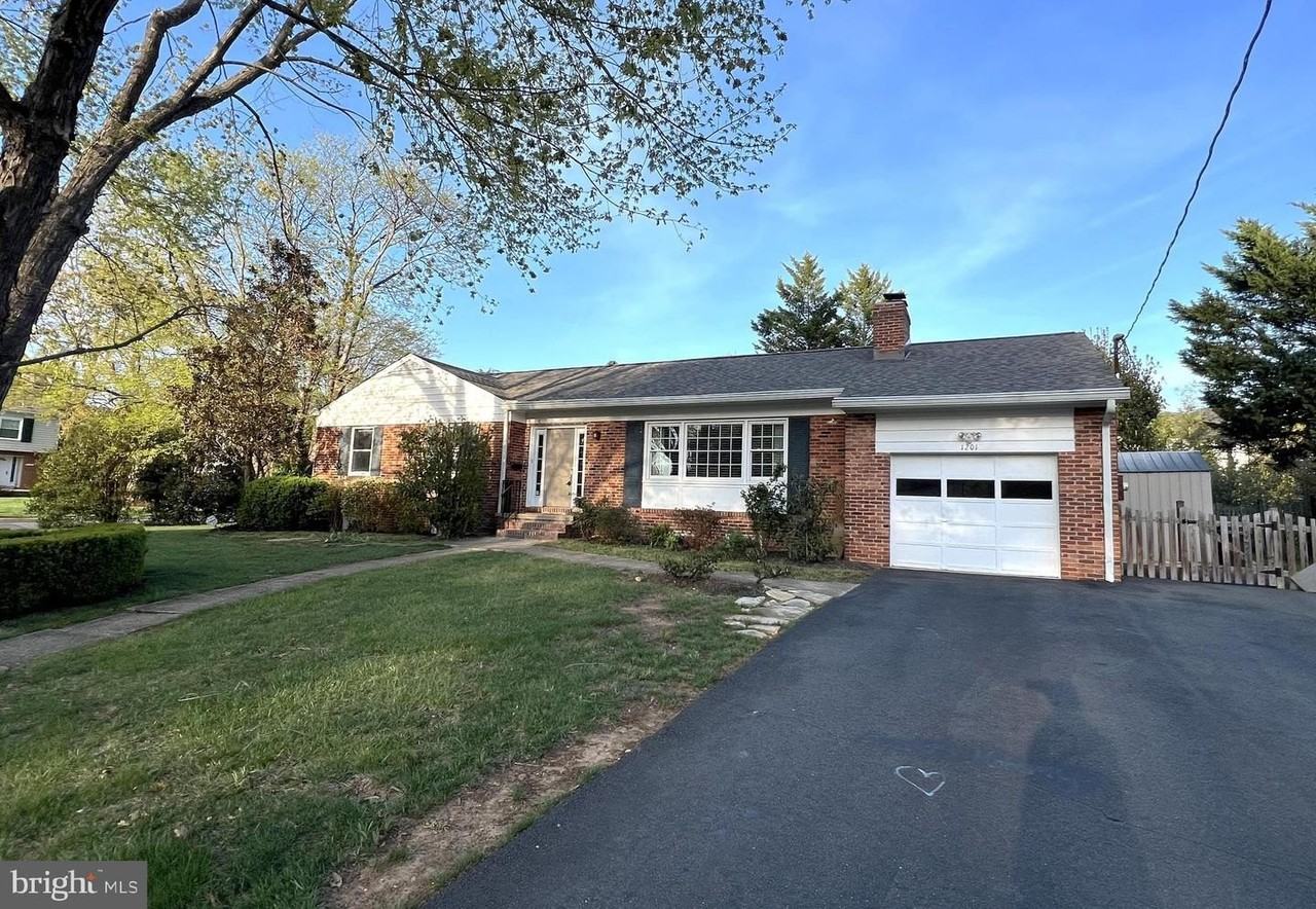 1201 Allendale Rd - Photo 2 of 50