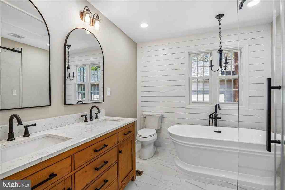 6904 Chelsea Rd - Photo 5 of 15