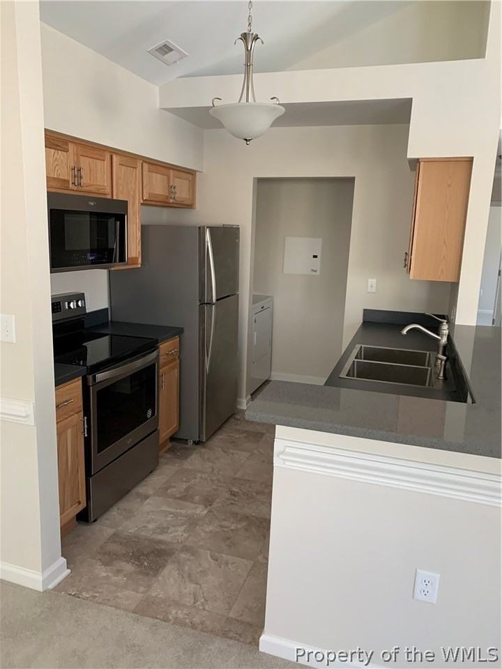 1110 Settlement Dr Unit 1110 - Photo 4 of 11