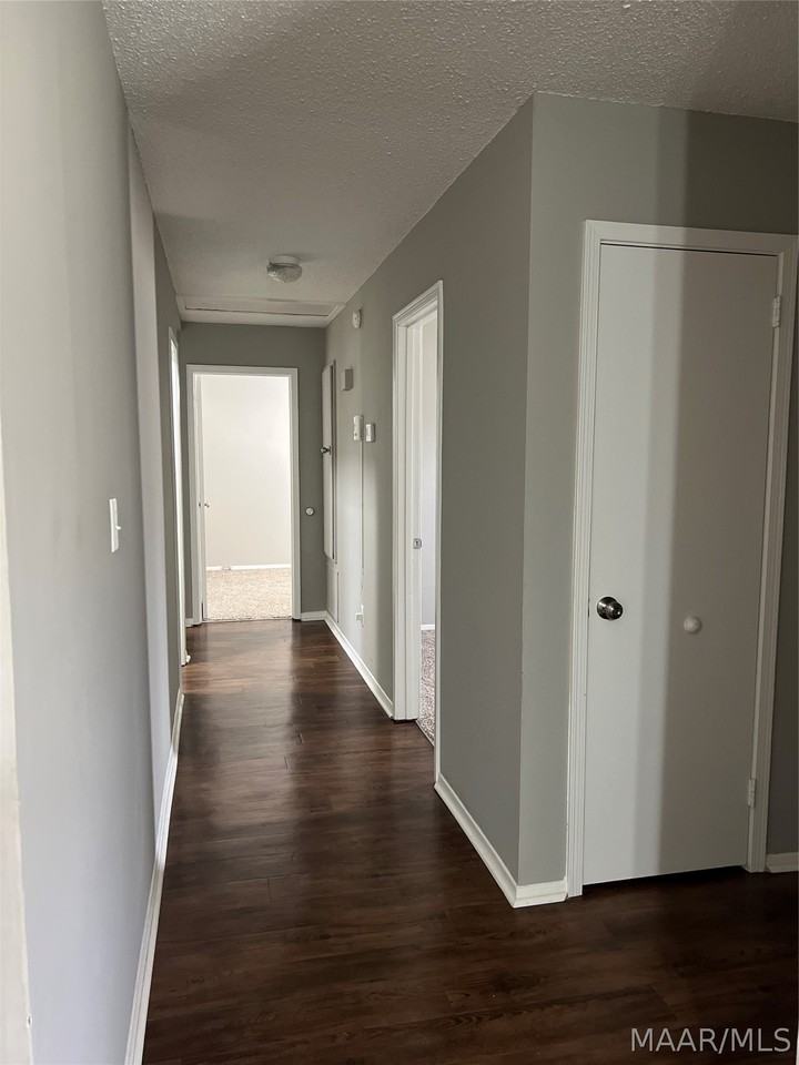 1705 Deatsville Hwy - Photo 5 of 35