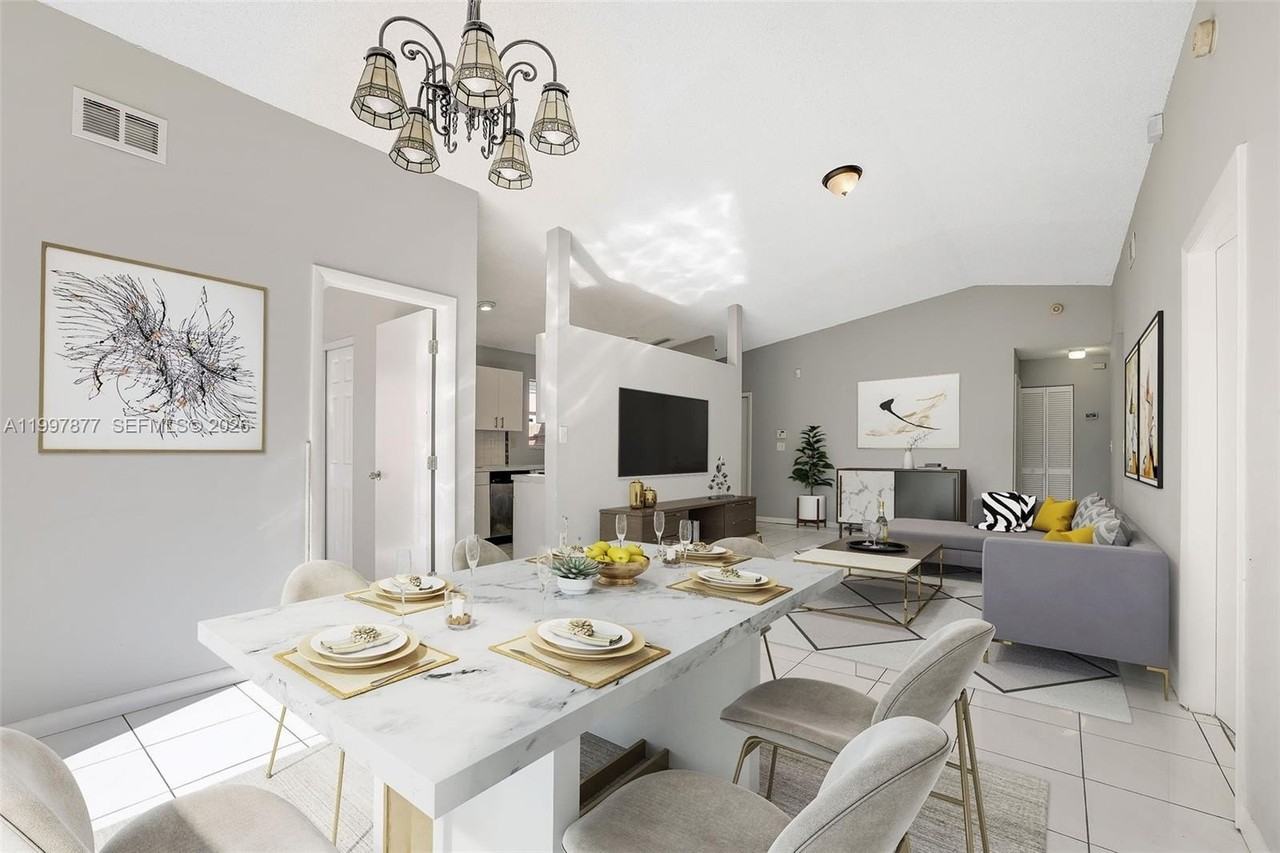 20932 Sw 118th Ave - Photo 3 of 41