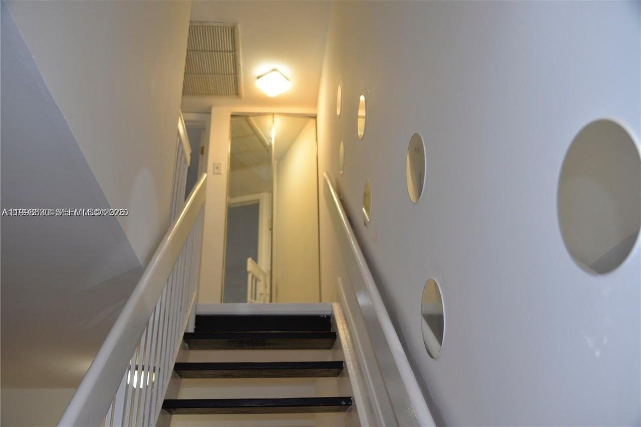 8695 Nw 6th Ln #2-212 - Photo 5 of 19