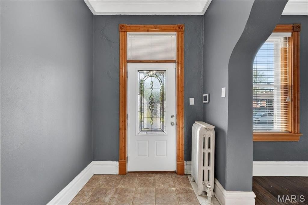 8215 Pennsylvania Ave - Photo 5 of 50