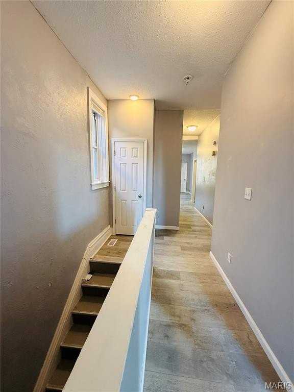 5345 Wells Ave #2ndFL - Photo 3 of 19