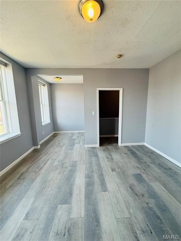 5345 Wells Ave #2ndFL - Photo 5 of 19