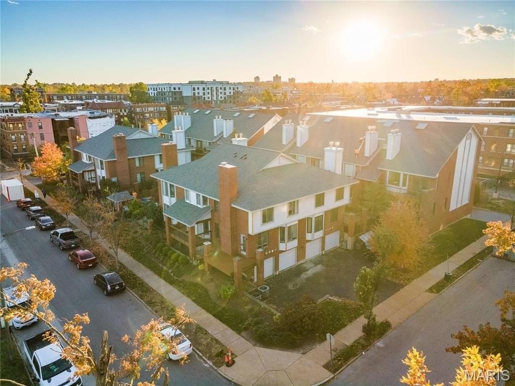 445 Clara Ave #24 - Photo 3 of 34