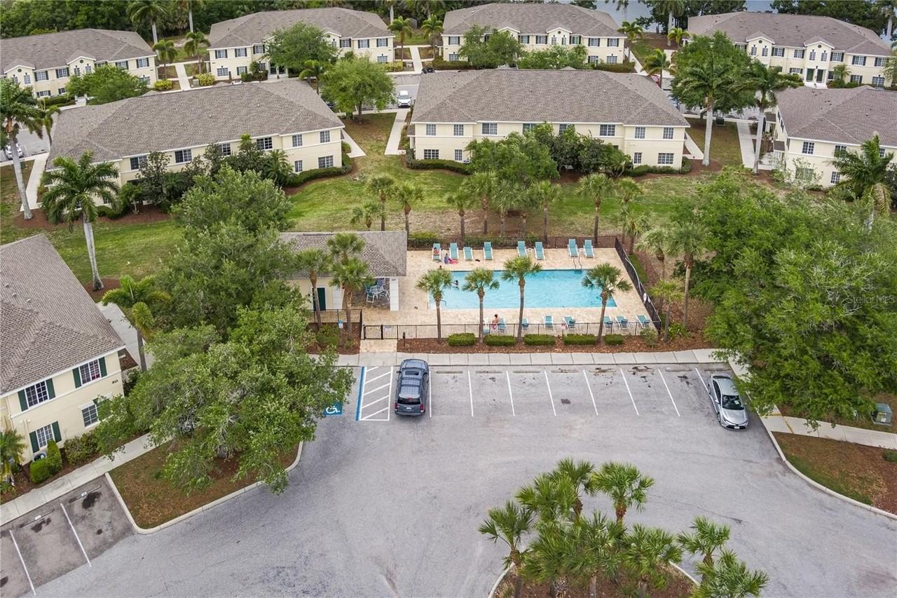 208 Cape Harbour Loop #101 - Photo 6 of 32