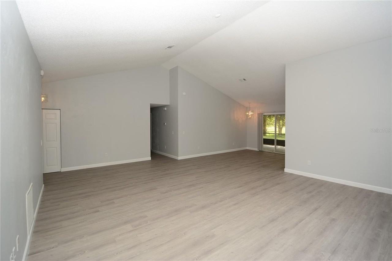 23 Westrock Ln - Photo 5 of 28