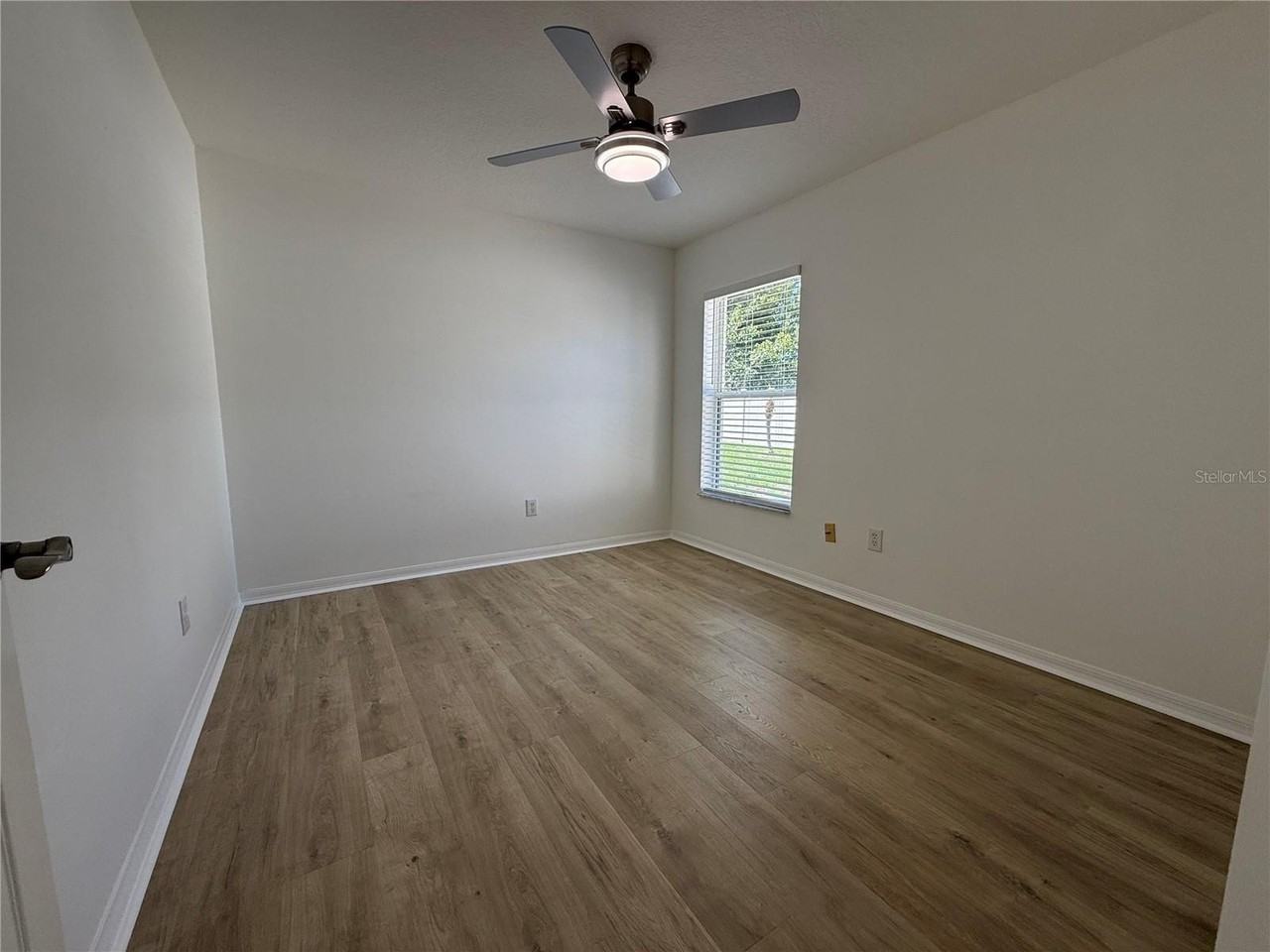 2 Upland Pl - Photo 6 of 13