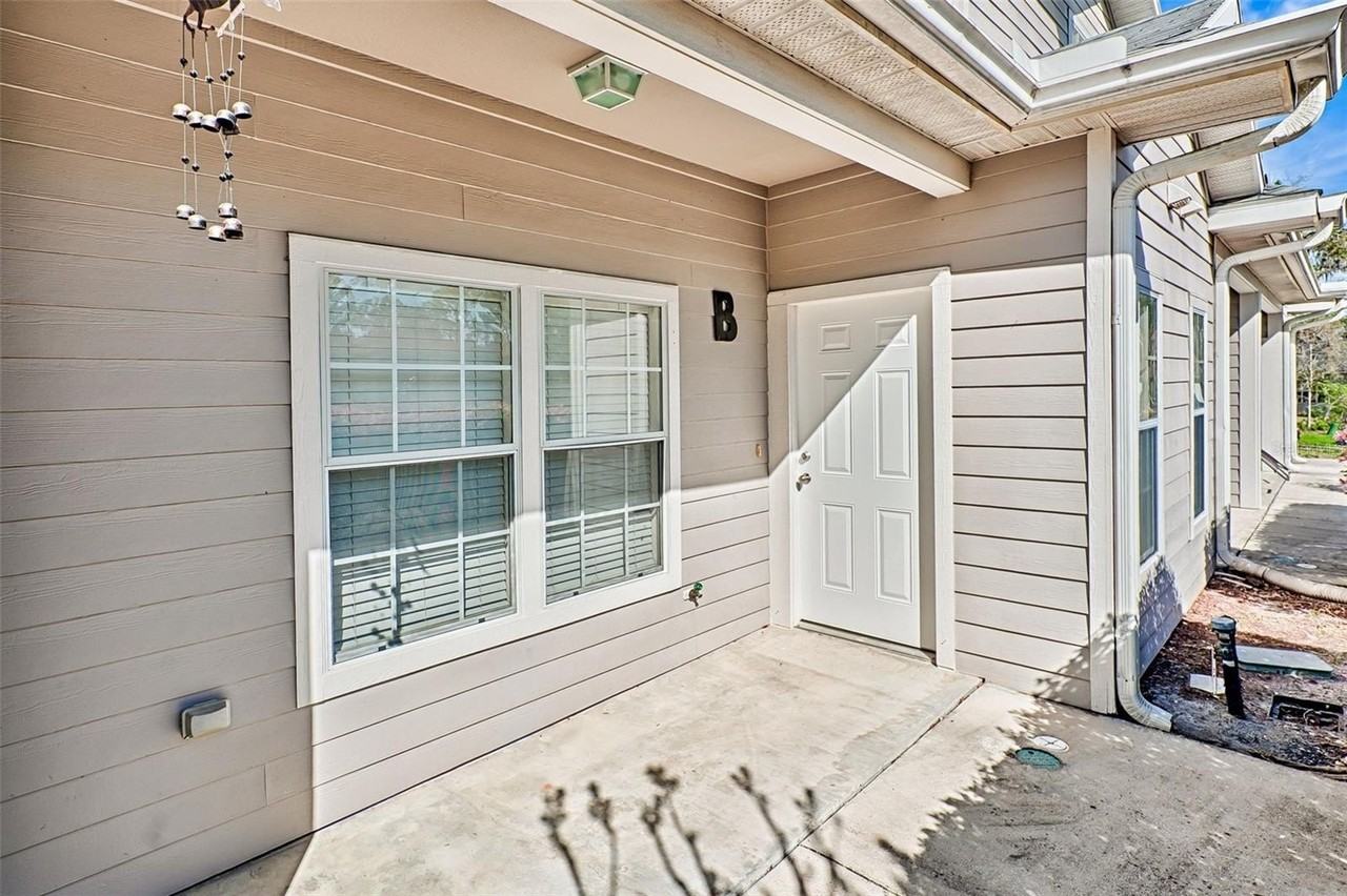 2710 Nw 104th Ct #B - Photo 2 of 26