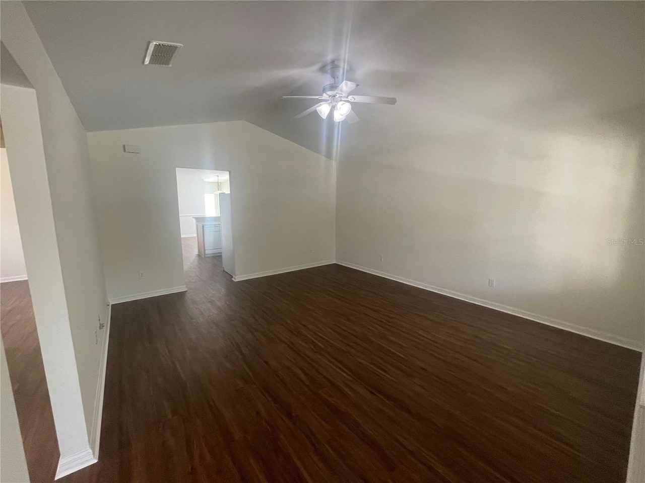 3757 Nw 27th St - Photo 3 of 13